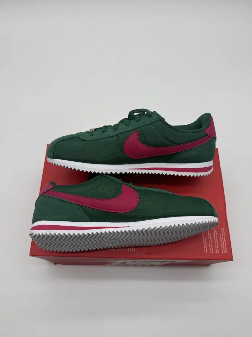 New Nike Cortez TXT (GS) Shoes Youth Size 7Y Green Pink IH7654 300 Running